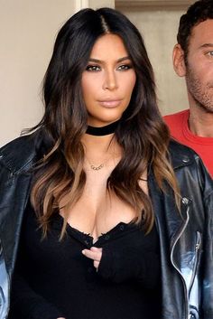 Brunette Hair Cuts, Sombre Hair, Kim Kardashian Hair, Kardashian Hair, Ombré Hair, Ombre Hair Color, Hair Color Trends, Ombre Hair