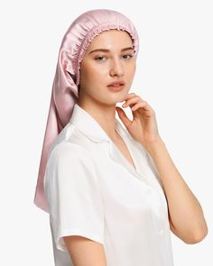 This is a long silk sleep bonnet. You can be put your long hair in the nightcap very relaxedly, instead of being folded on the head. It can effectively keep the hair properly hydrated, not frizzy. Silk Sleep Bonnet, Lily Silk, Sleep Bonnet, Silk Sleep Cap, Silk Bonnet, Silk Bedding Set, Silk Clothes, Silk Nightwear, Woman Bedding