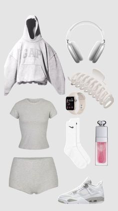 Outfit Ideas For School Clean Girl, New Era Outfit, Cute Sporty Outfits, Girl Fashion Style, Clothes Pictures, Cute Gym Outfits, Cute Lazy Outfits