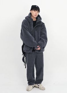 Techwear Winter Fleece Jacket For Streetwear, Fleece Jacket Outfit Men, Hooded Sherpa Fleece Jacket For Streetwear, Snow Outfit Men, Fleece-lined Hooded Jacket For Streetwear, Cozy Fleece Jacket With Double-lined Hood For Streetwear, Oversized Fleece-lined Hooded Jacket For Streetwear, Oversized Sherpa Jacket