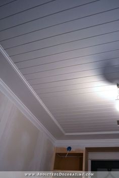 the ceiling in this room is painted white