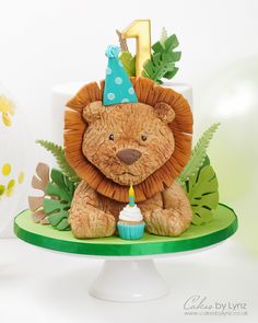 Jungle Lion cake decorating tutorial Lion Cake, Sunflower Cupcakes, Jungle Lion, Cake Youtube, Animal Cake