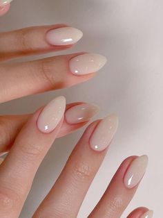 Nail Gelish Ideas, White Dress Nails Ideas, Pretty Minimalist Nails, Almond Transparent Nails, Ivory Almond Nails, Jelly Nails Short Almond, Coconut Milk Nail Polish, Business Nails Classy Almond, Russian Gel Nails