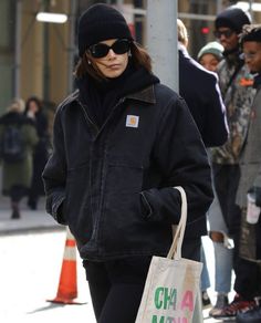 Carhartt Women's Outfit, Hailey Rhode Baldwin, Kaia Gerber Style, Carhartt Women, Carhartt Jacket, Model Inspo, Mia 3