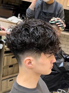 Medium Perm Men, Cold Perm Haircut Men, Wavy Perm Men, Curly Asian Hair, Perm Hair Men, Hair Tips For Men, Tattoo Fly, Fade Haircut Curly Hair