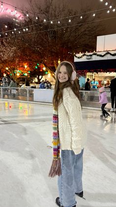 ice skating picture inspo Ice Skating Pictures, Skating Pictures, Pins