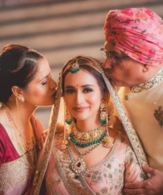 Bride Wedding Photoshoot, Cultural Heritage Of India, Bridesmaid Poses, Indian Bride Poses, Indian Bride Photography Poses, Bridesmaid Photoshoot, Emotional Moments