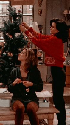 Istoria Artei, Ross Geller, Friends Moments, Phoebe Buffay, Friends Wallpaper, Chandler Bing, Christmas Feeling, Rachel Green, Friends Show