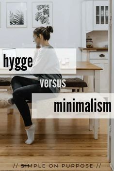 Hygge is more than just warm socks and candles. It is a way of living. So is minimalism and both have become major trends right now. How do they compare? Hygge Minimalism, What Is Hygge, Minimalist Dekor, Hygge Living, Hygge Life, Minimalism Lifestyle, Hygge Lifestyle, Hygge Decor, Hygge Home