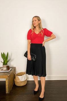 Holiday Outfit idea with a red, feminine top, black pleated midid skirt, and black heels. Michelle Tomczak Blog. Red Top Black Skirt Outfit, Red Top Black Skirt, Red Feminine, Going Out Outfits For Women, Red Top Outfit, Mom Outfits Winter, Winter Going Out Outfits, Black Skirt Outfit, Holiday Outfit Ideas