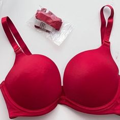 Brand New With Tags Red Plunge Bra Satin Back Closer Push Up Style Multi-Convert 2extra Sets Of Straps 1-Set Of Red Straps 1-Set Of Clear Straps 36c Red Fishnets, Vanity Fair Bras, Sheer Bralette, Balconet Bra, Running Sports Bra, Red Bra, Beautiful Bra, Sleep Wear, Burgundy Lace