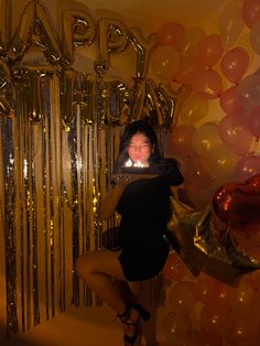 Black dress with balloons and cake Birthday Inspo Aesthetic, Photoshop Pics, Birthday Photos, 21st Birthday, Photoshop