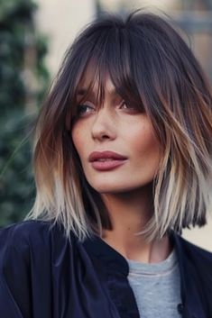 Face Framing Highlights With Bangs, Bang Haircut Ideas, Cute Bangs Haircut, Highlights With Bangs, Bang Haircut, Bangs Haircut Ideas, Face Framing Highlights, Bobbed Hairstyles With Fringe, Bangs Haircut