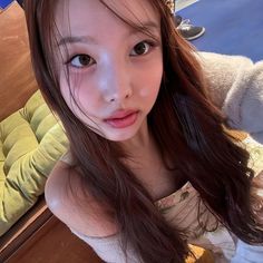 Nayeon Port, Asian Makeup Tutorials, Sung Kyung, New Jeans Style