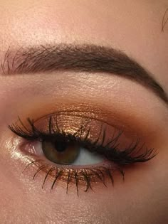 Warm Makeup, Brow Mascara, Glitter Eye Makeup, Gold Eyeshadow, Beauty Make-up, Kesha