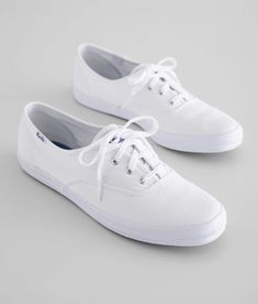 Women Canvas Shoes, White Keds Shoes, Comfy White Shoes, White Canvas Shoes Outfit, Keds Shoes Women, Flat White Shoes