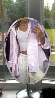 Linen pants outfit , linen fashion , linen clothes , striped shirt outfit , pink striped shirt outfit , pearl necklace 