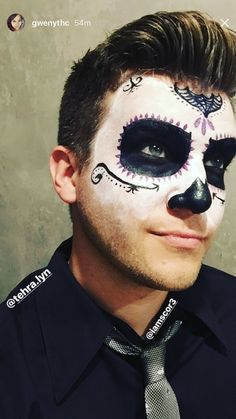 Sugar Skull Makeup Easy Men, Dia De Los Muertos Make Up For Men, Mens Dia De Los Muertos Makeup Ideas, Dia De Los Muertos Makeup Ideas For Men, Day Of The Dead Makeup For Men, Sugar Skull Makeup For Men, Dia Los Muertos Makeup