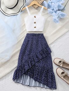 Azul Marino Casual Collar   Color combinado,Geométrico,Lunares  Embellished No-Elástico Cute Outfits With Shorts, Evolution Of Fashion, Casual Preppy Outfits, Printed Skirt, Casual Day Outfits, Quick Outfits, Spaghetti Strap Top, Easy Trendy Outfits