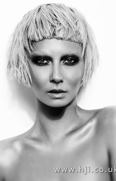 High Fashion Hair, Baby Bangs, Hairstyle Inspiration, Short Hairstyles For Thick Hair, Hair Bob, Shag Haircut, Fashion Hair, Mode Inspiration