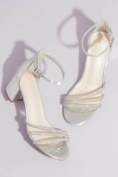 Bridesmaid Look, Bridesmaids Heels, قلادات متدلية, Fancy Sandals, Bridal Women, Shoes Heels Classy, Shoes Outfit Fashion, Sparkly Heels