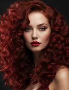 Spring Hair Color Trends, Red Hair Trends, Berry Tones, Honey Balayage, Hair Colour Design, Shades Of Red Hair, Red Hair Inspo, Red Curly Hair, Honey Blonde Highlights