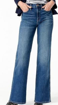 No tailored required. Jeans For Petite Women, Best Petite Jeans, Slouch Jeans, Wedgie Jeans, Pixie Crop, High Rise Style, Frayed Jeans, Petite Jeans, Best Jeans