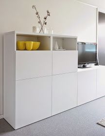 Endelig hjemme i den nye leilighetenog her er en liten smakebitVi holder oss tro til de rene linjeneog den skandinaviske stilenPersonlighet i innredningen kommer etterhvert. Besta Ikea Ideas Inspiration, Besta Ikea, Ikea Interior, Tv Bank, Ikea Ideas, Open Plan Kitchen Dining, Ikea Besta, Office Colors, Open Plan Kitchen