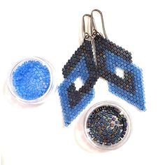 Geometric beaded studs earrings. Earrings light weight and comfortable to wear. Handmade from Miyuki seed beads, stainless steel (hypoallergenic). Beaded Studs, Beading Ideas, Earrings Geometric, Handmade Wire Jewelry, Studs Earrings, Handmade Wire, Seed Bead Earrings, Brick Stitch, Bead Earrings