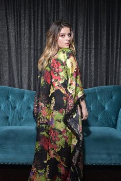 Floral Kaftan Maxi Dress Plus Size Silk Dress, Silk Dress Plus Size, Plus Size Resort Wear, Silk Kaftan Dress, Kaftan Maxi Dress, Long Cocktail Dress, Jeweled Sandals, Silk Kaftan, Beautiful Kimonos