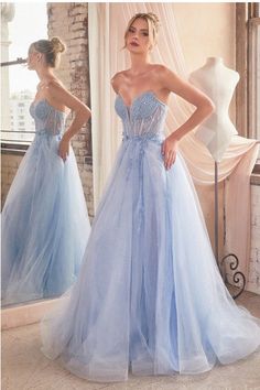 Unique Corset, Embellished Corset, Gown Designs, Tulle Balls, Tulle Ball Gown, Large Dress, Medium Dress, Pretty Dress, Small Dress