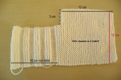 the measurements for a crocheted dishcloth are shown