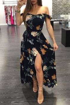 Floral Print V-neck Maxi Dress For Night Out, V-neck Floral Print Maxi Dress For Beach, Floral Print V-neck Maxi Dress For Beach Party, Sukienki Maksi, Black Floral Print Maxi Dress With V-neck, Black Floral Print V-neck Maxi Dress, Boho Floral Dress, Boutique Dresses, Floral Dress Black