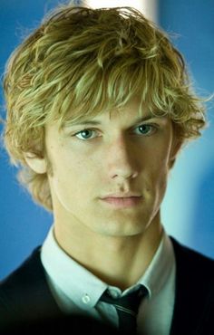 Jesse Ward, Alex Rider, Alex Pettyfer, Will Solace, Boy Cuts, Logan Lerman, Blonde Boys, Corte De Cabelo Masculino, Hogwarts School