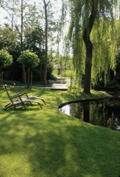 Cottage yard Ideas De Piscina, Garden Landscaping Ideas, Backyard Ponds, Pond Landscaping, Pond Design, Ponds Backyard, A Pond, Beautiful Backyards, Back Gardens