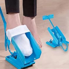 Listing Date:03/07/2024 Folding Shelf Bracket, Durable Medical Equipment, Shoe Horn, Socks And Heels, Retail Box, Aid Kit, Compression Socks, Pregnant Women, Tao