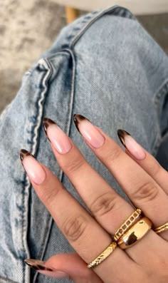 Leopard French Tip Nails Almond, Fall Season Nails Design, Nails Inspo New Year, Nail Inspiration New Year, Croc Tip Nails, Nail Inspo Leopard Print, Cheetah French Nails, Jaguar Print Nails, Leopard Design Nails