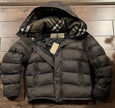 Top Rated Authentic Brand New Burberry Coat Jacket Olive Men US 38, Men clothing Expensive Fits Men, Man Winter Jacket, Burberry Jacket Outfit, Burberry Coat Outfit, Burberry Jacket Mens, Montclair Jacket, Burberry Puffer Jacket, Jackets For Men Winter, Burberry Winter Coat