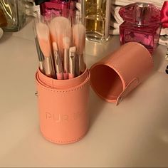 You Need This Whenever You Travel! Beautiful Packaging, Vegan And Cruelty-Free, This Brush Set Has Everything You Need To Look Flawless On The Go, In A Faux-Leather Carrying Case! Brushes: P10 Large Powder P20 Angled Face Brush P30 Small Powder Brush P40 Flat Foundation Brush P50 Flat Top Liner Brush P60 Flat Roundhead Shadow Brush P70 Fluffy Eyeshadow Blending Brush P80 Detailed Mini Crease P90 Pointed Precision Brush P100 Liner Brush P110 Lip Brush P120 Grooming Brush Comb Eyeshadow Blending Brush, Eyeshadow Blending, Pur Makeup, Essential Makeup Brushes, Liner Brush, Blending Brush, Lip Brush, Face Brush, Foundation Brush