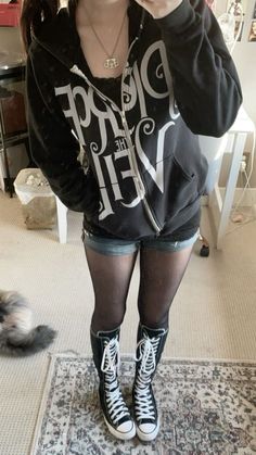 Knee High Converse Outfit, High Converse Outfit, Y2k Myspace, Ptv Concert, Outfit Basics, Knee High Converse, High Converse, 2010s Aesthetic, Trashy Outfits