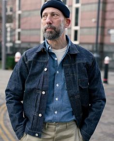 Denim Jacket Men Outfit Winter, Chambray Shirt Outfit Men, Mens Denim Shirt Outfit, Chambray Shirt Outfit, Survival Outfit, Winter Shirt Outfit, Denim Jacket Men Outfit, Chambray Shirt Outfits, Americana Outfits