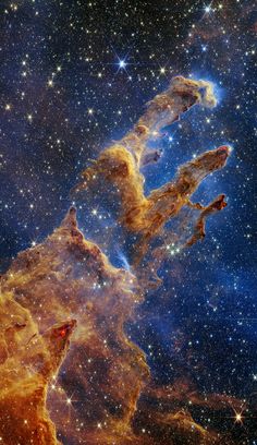 the pillars of stars in the sky are visible from earth's hubblee