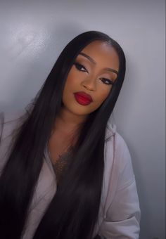 Red Lip Natural Makeup Look, Natural Beat Red Lip, Natural Makeup Look With Red Lipstick Black Women, Make Up Looks Red Lip, Black Smokey Eye Makeup Black Women Red Lip, Signature Glam Makeup, Smokey Eye With Red Lips Black Women, Soft Glam Red Lip Makeup Black Women, Black Liner Red Lip Combo