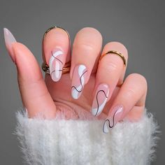 Casual Nails, Almond Nails Designs, Classy Nails, Chic Nails, Short Acrylic Nails