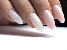 Studio Nail Art, Magic Nails, Simple Gel Nails, Prom Nails, White Nails, Creative Studio, Natural Nails, Stylish Nails, Maquillaje De Ojos