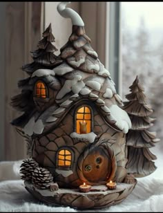 Novogodišnji Ukrasi, Pottery Christmas, Fairy Tree Houses, Clay Fairy House, Fairy Village, Fairy Tree, Clay Fairies, Fantasy House, Affordable Decor