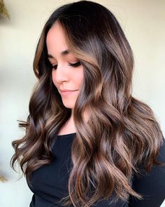 ash balayage Balayage Ash Brown, Medium Brown Hair Dye, Ash Brown Hair Dye, Balayage Ash, Bob Pendek, Light Ash Brown Hair, Unnatural Hair Color, Ash Brown Hair Color, Ash Brown Hair