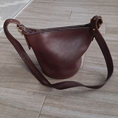 Authentic Vintage Coach. Maggie Small Bucket Bag, 9019. Mahogany Brown. Adjustable And Removable Strap. The Strap Has A Loose Stitch On One Side That Can Easily Be Repaired. Plenty Of Room For All Your Daily Essentials. Perfect For Everyday. Gorgeous Leather, Made In Costa Rica. Does Not Have The Hang Tag, But That Can Easily Be Purchased Separately. In Great Vintage Condition For Its Age. The Edges Barely Show Any Wear. Great Addition To Your Coach Collection! Currently On The (Re)Loved Section Of The Coach Website For $595! This Bag Has Not Been Refurbished Or Cleaned... In Its Original State. Coach Website, Small Buckets, Mahogany Brown, Gorgeous Leather, Vintage Coach, Brown Gold, Coach Bags, Bucket Bag, Bag Lady