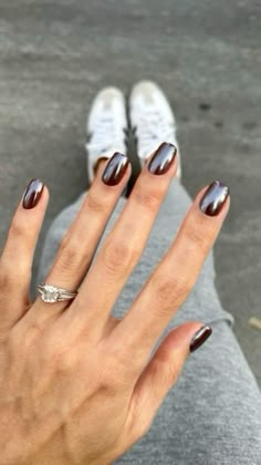 Chocolate brown chrome nail inspo #nails #nailinspo💅🏻 #aesthetic #chrome #tiktok #nailart #nailpolish #naildesign Chocolate Chrome, Black Chrome Nails, Ombre Chrome Nails, Kawaii Spring, Nails Images, Gold Chrome Nails, Chrome Nail Art, Chrome Nail