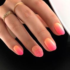 How To Do Ombre Nails: Step By Step DIY Guide and Trendy Designs #nails Ombre Nails Diy, Ombre Nail Diy, Ombre Nails Tutorial, How To Do Ombre, Nail Art Designs For Beginners, Ombre Gel Nails, Nail 2023, Pink Nail Art Designs, Easy Nail Art Designs